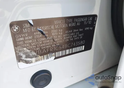 2011 BMW 528 I из США, поврежденный, VIN WBAFR1C54BC743580